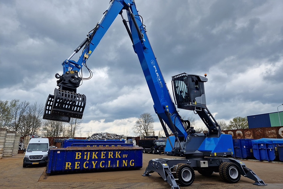 Nieuwe Fuchs MHL350F voor Bijkerk Recycling B.V.