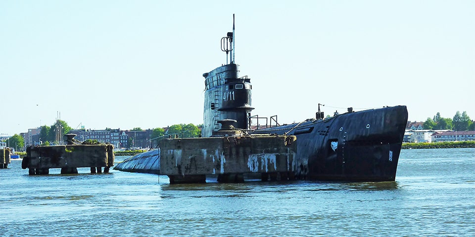 NL | Oude Sovjet-duikboot door Jansen Recycling in Vlaardingen ontmanteld 