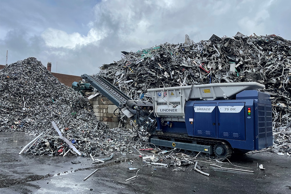 Metaal Recycling Twente (MRT) neemt Lindner Urraco 75DK-4 in gebruik